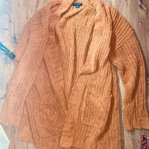 AE Cardigan